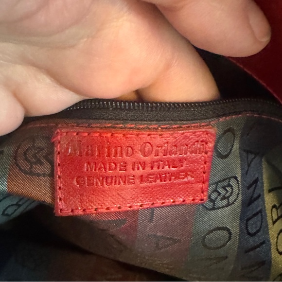 Marino Orlandi Red Leather Shoulder Bag Italy Floral Embossed Gold Clasp - Picture 9 of 12